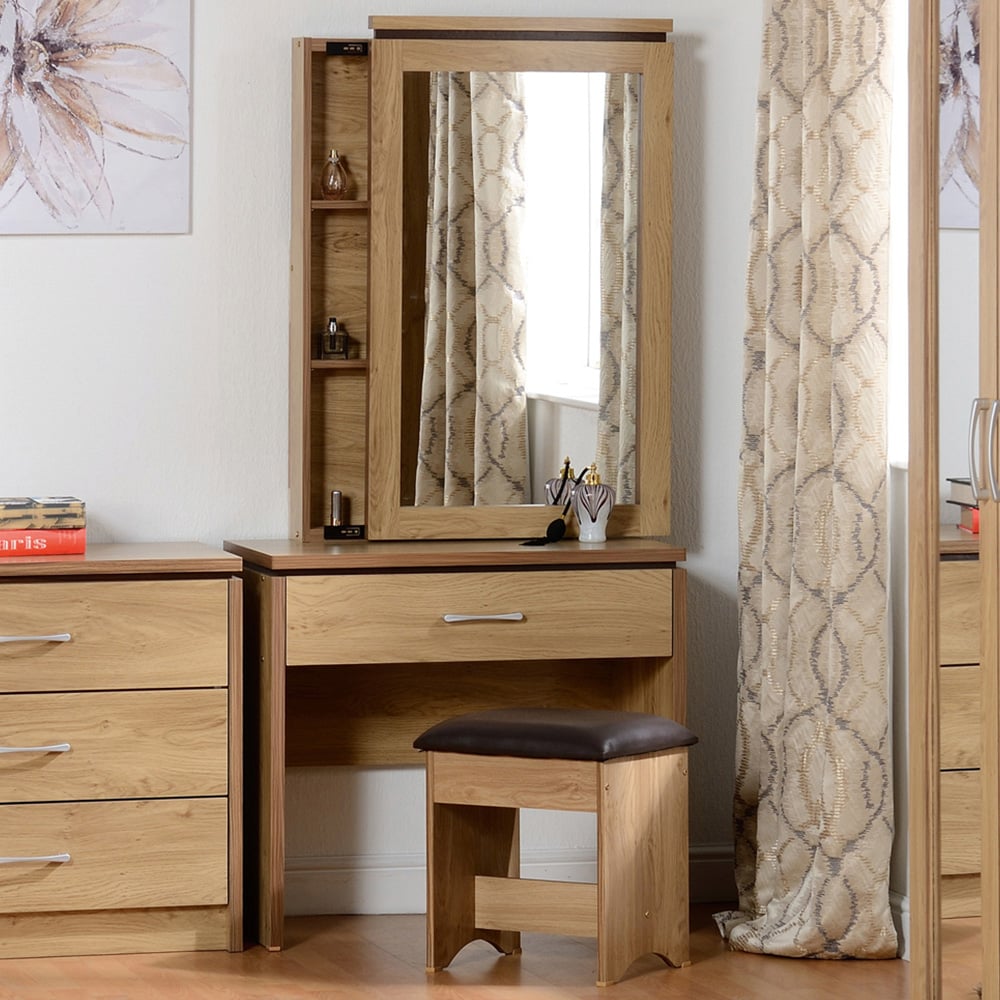 Oak Dressing Tables