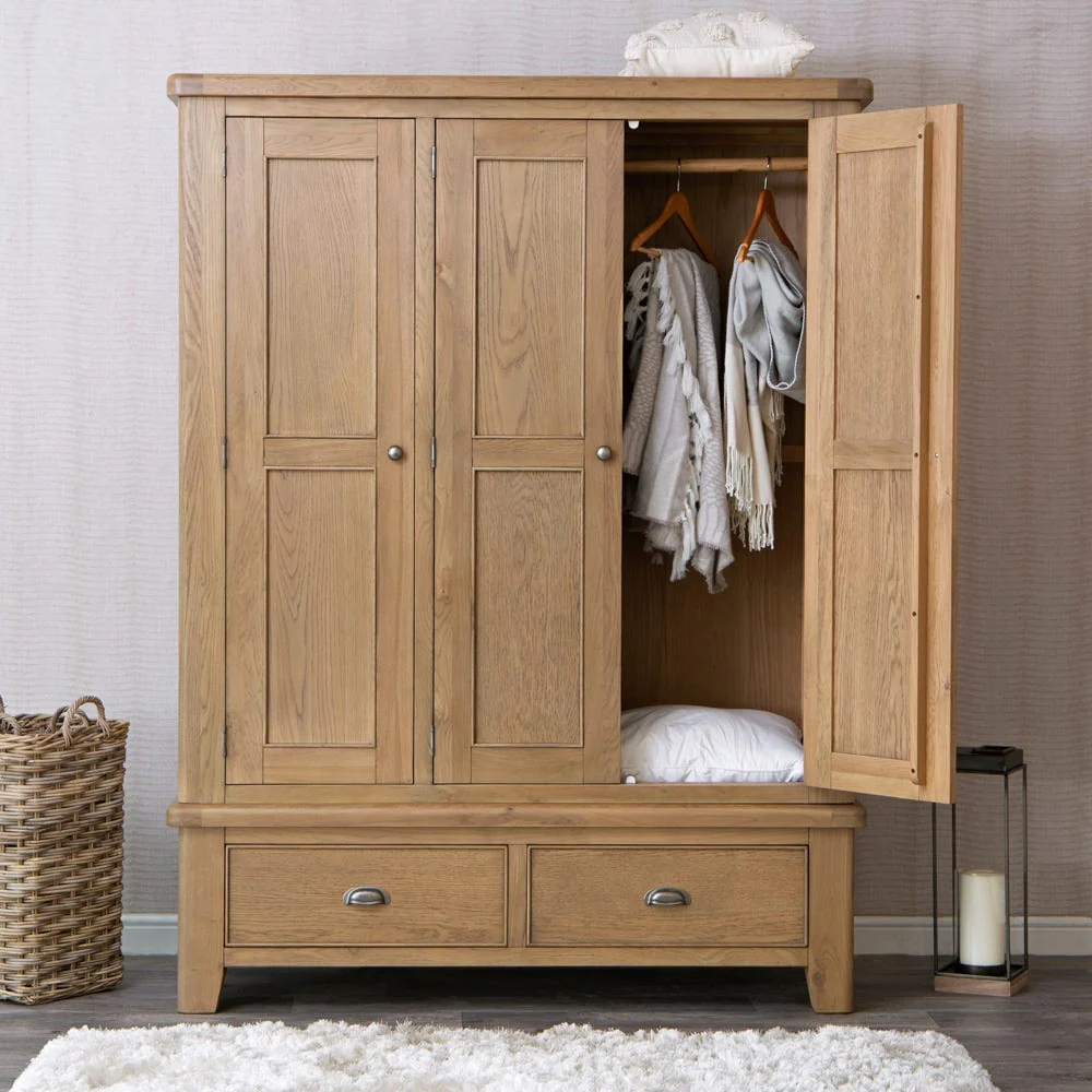 Oak Wardrobes